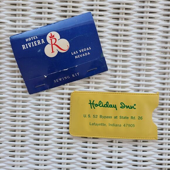 Vintage Travel Sewing Kits Hotel Riviera Las Vegas NV Holiday Inn Lafayette IN - Picture 2 of 10